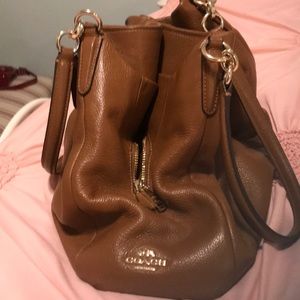 Coach leather shoulder bag